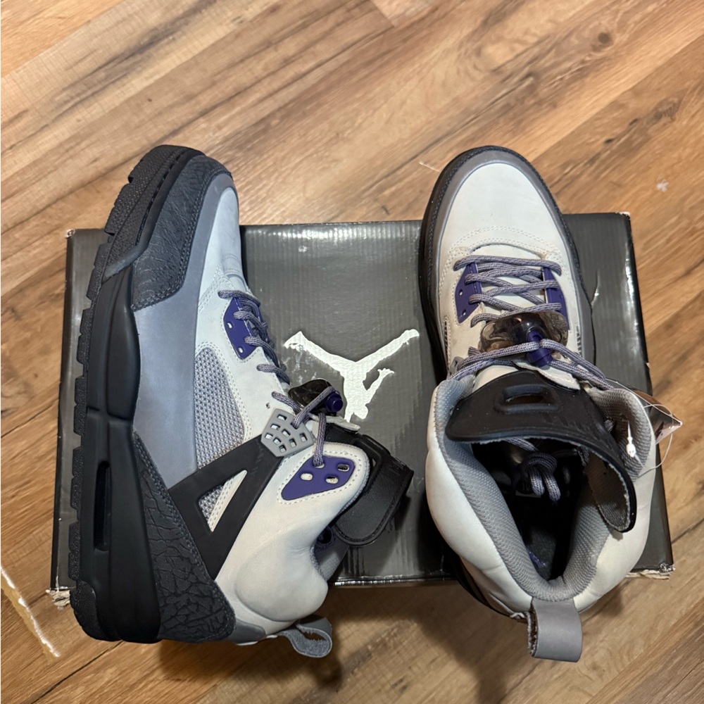 2010 Air Jordan Winterized Spizike 'Granite Light Charcoal-Ink-Black'
